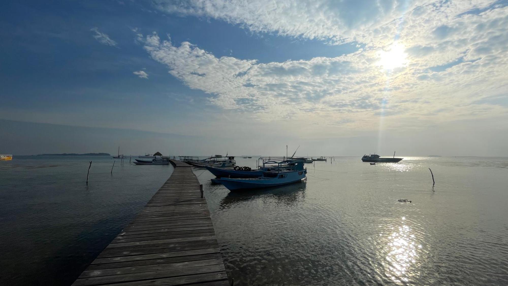 Mangrove Inn การีมุนยาวา ภายนอก รูปภาพ