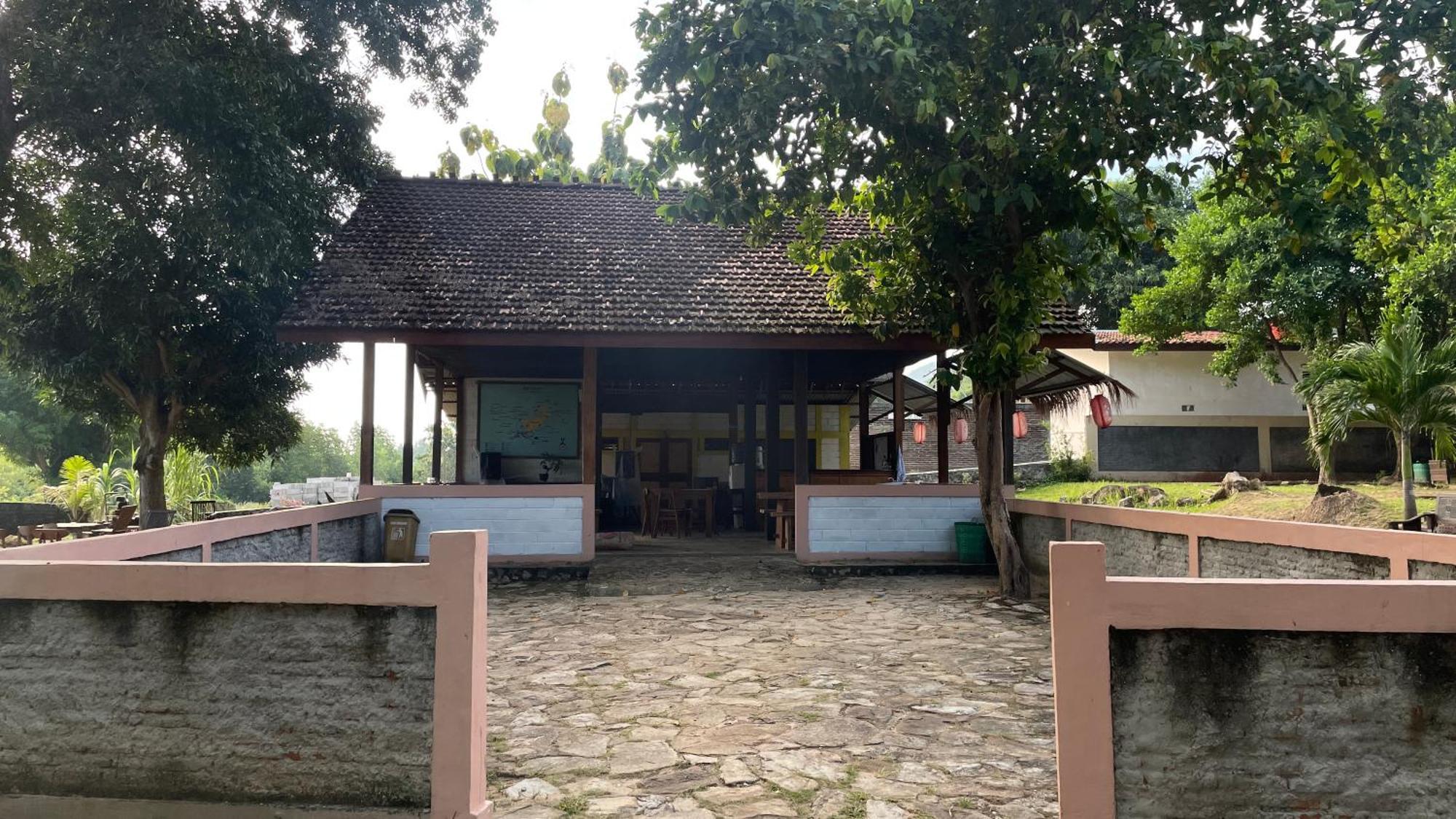 Mangrove Inn การีมุนยาวา ภายนอก รูปภาพ