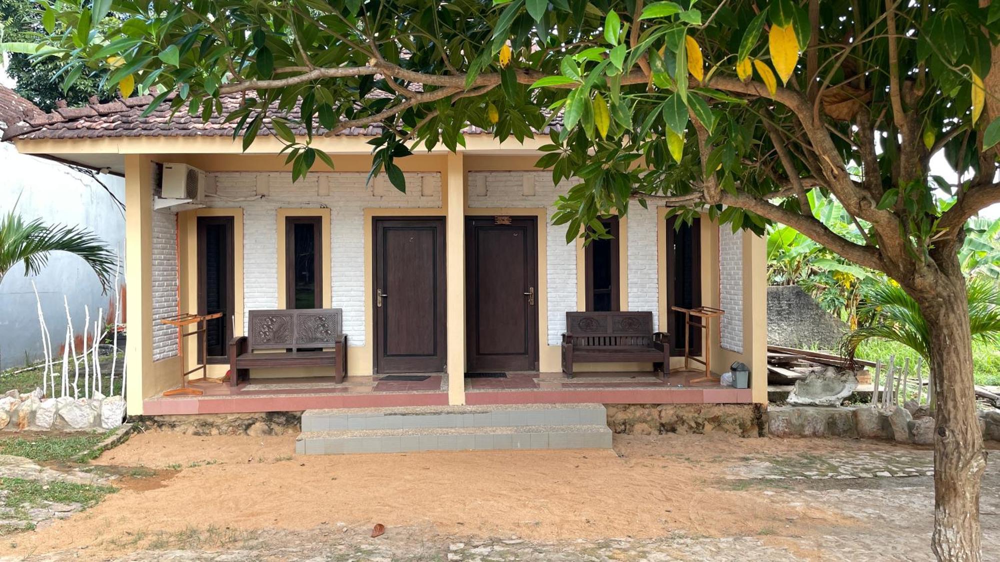 Mangrove Inn การีมุนยาวา ภายนอก รูปภาพ