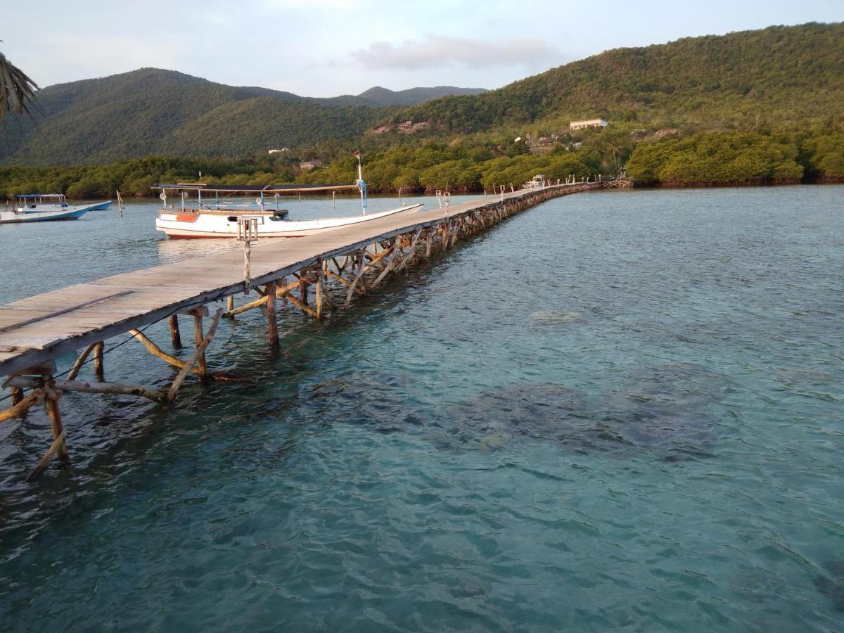 Mangrove Inn การีมุนยาวา ภายนอก รูปภาพ